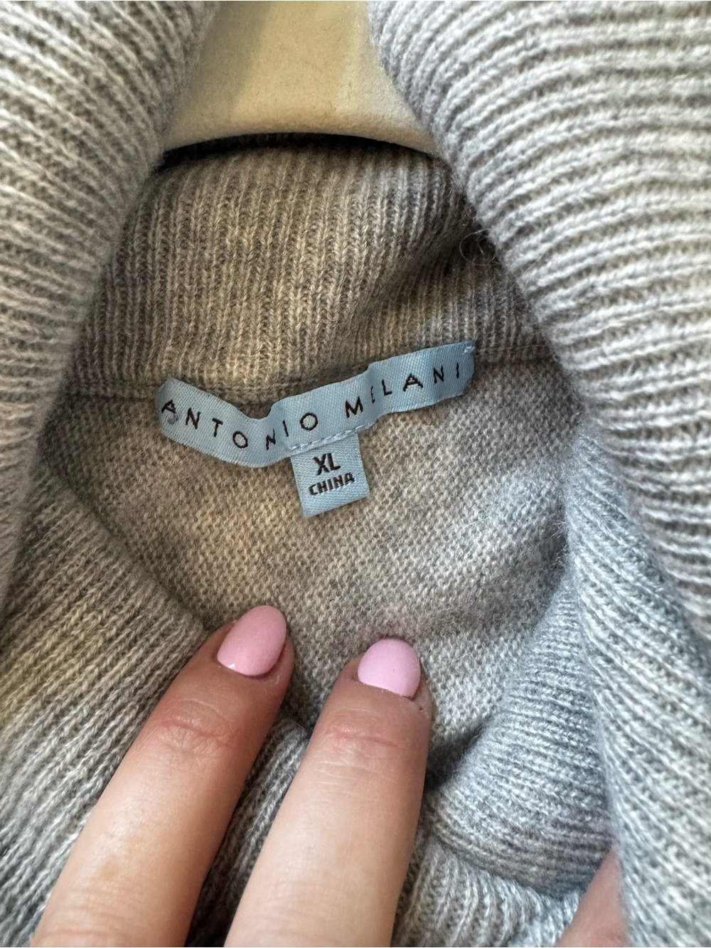 ANTONIO MELANI Light Gray Turtleneck Oversized Women's Sweater, cashmere blend - Picture 2 of 4